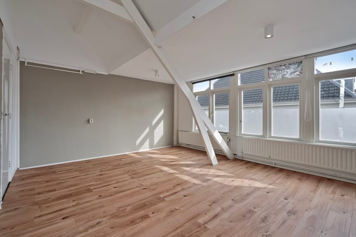 Foto 32 van Regentesselaan 7