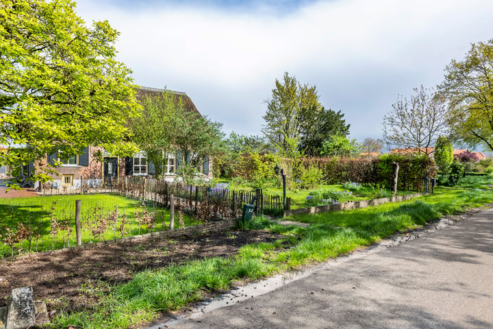 Bekijk foto 42 van Kalkestraat 52-A