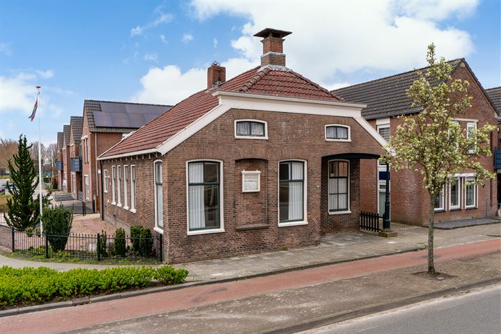 Bekijk foto 1 van Sluisstraat 149