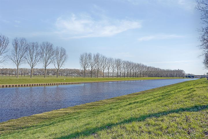 Bekijk foto 48 van Fientje Brouwersstraat 35