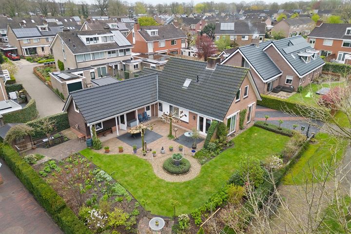 View photo 34 of Kievitstraat 2-B