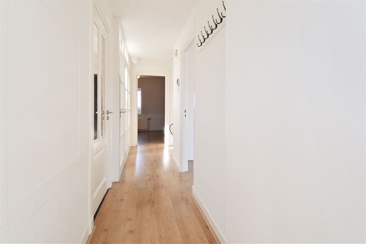 View photo 23 of Antonie Heinsiusstraat 18-C