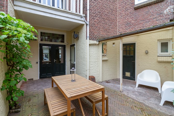 Bekijk foto 17 van Charles Ruysstraat 1