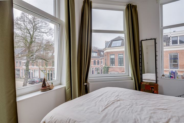 Bekijk foto 16 van Bollenhofsestraat 39-A