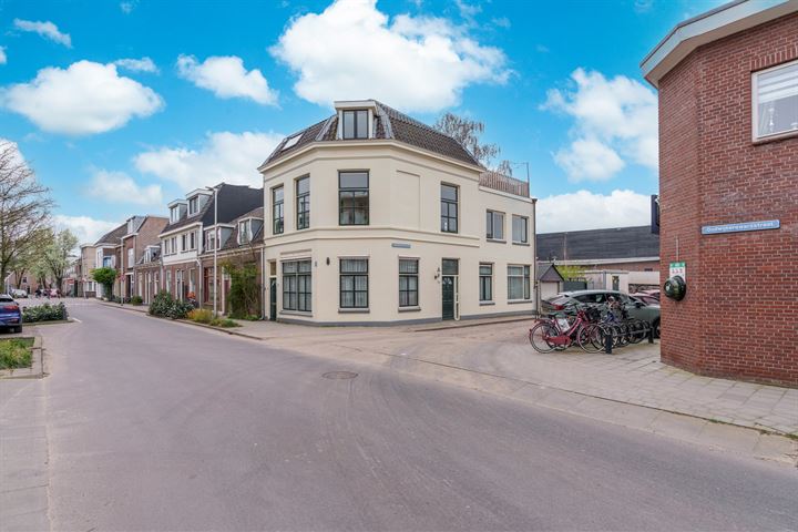 View photo 47 of Oudwijkerdwarsstraat 48-BS