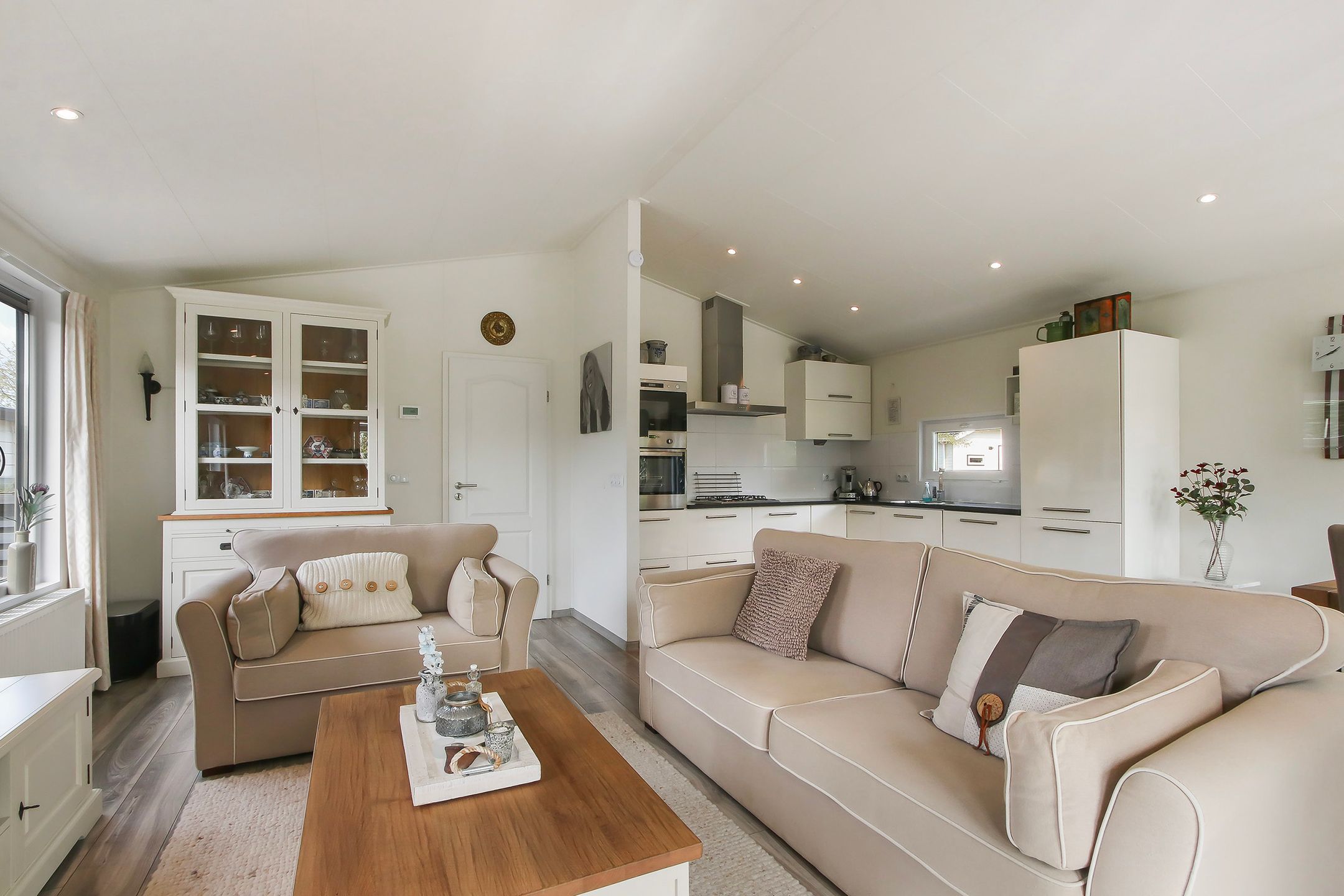 Photo 6 of Rijksstraatweg 186-149