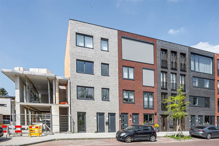 Bekijk foto 1 van IJsselmeerstraat 62-A