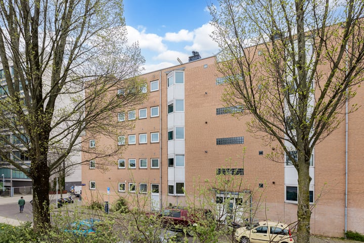 Bekijk foto 2 van Mauritsstraat 32