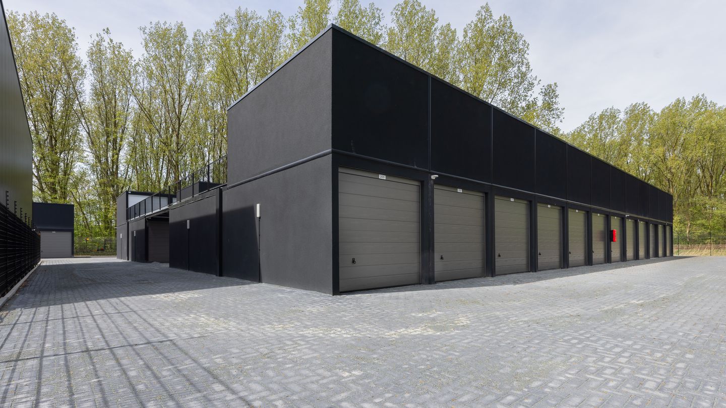 View photo 1 of Garagepark Nijmegen