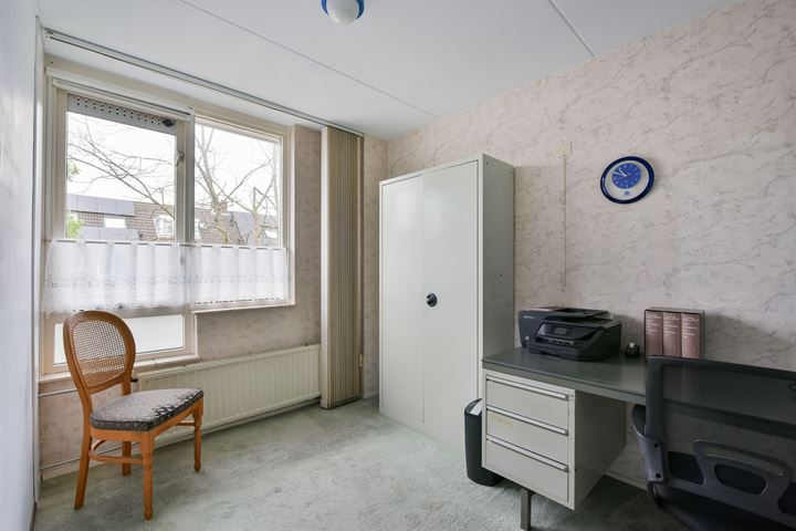 View photo 20 of Karperstraat 36