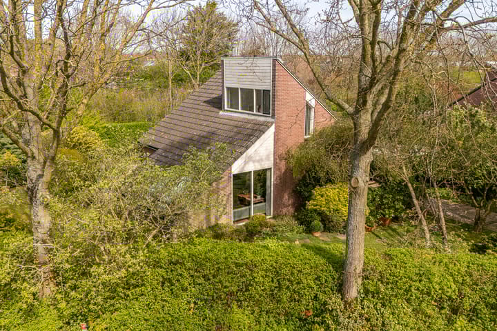 Photo 3 of dr. H.C.M. Ghijsenstraat 12