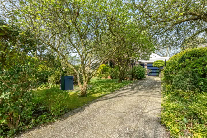 Photo 9 of dr. H.C.M. Ghijsenstraat 12