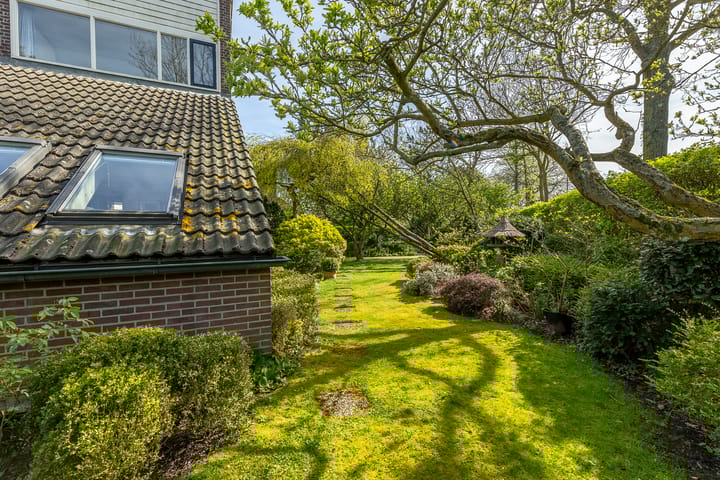 Photo 15 of dr. H.C.M. Ghijsenstraat 12