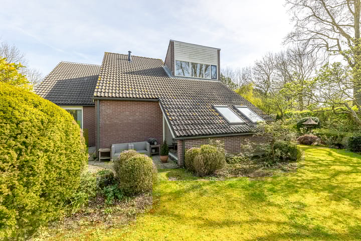 Photo 5 of dr. H.C.M. Ghijsenstraat 12