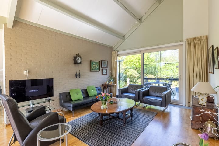 Photo 27 of dr. H.C.M. Ghijsenstraat 12