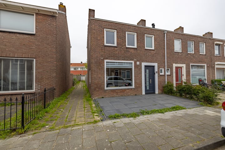 Bekijk foto 1 van Putwijkstraat 13