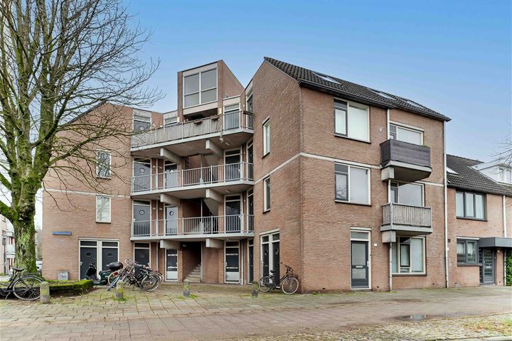 Bekijk foto 1 van Fellenoordstraat 40