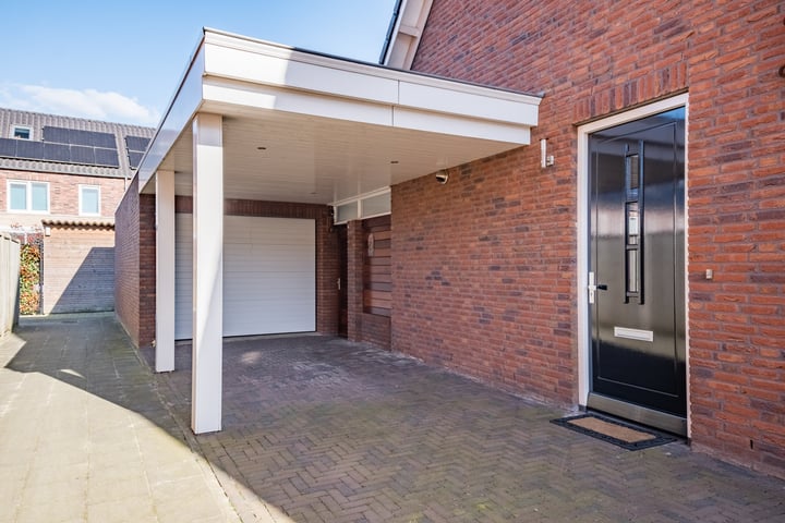 Bekijk foto 5 van Anky van Grunsvenstraat 18