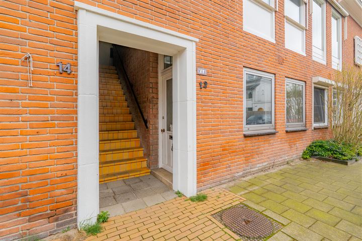 Bekijk foto 39 van R. Castelijnstraat 12