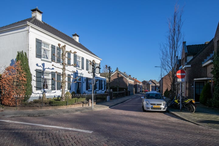 Bekijk foto 39 van Schoolstraat 24