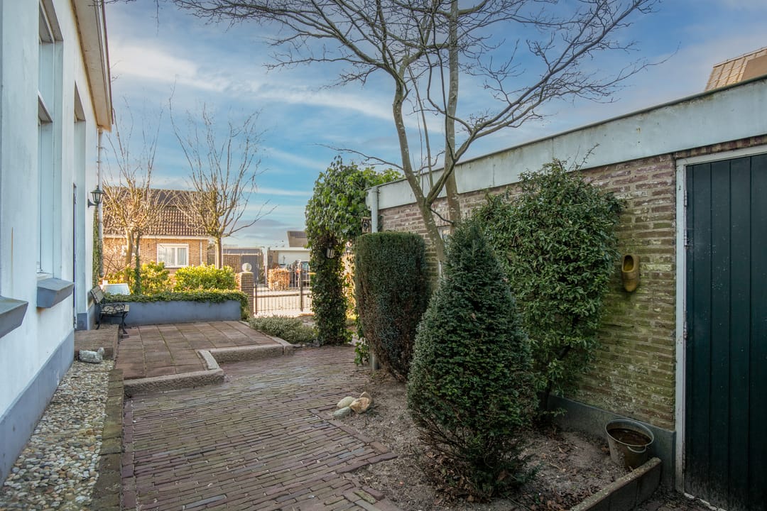 Foto 38 van Schoolstraat 24