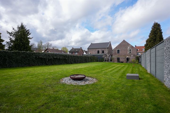 View photo 34 of Maasheuvel 31