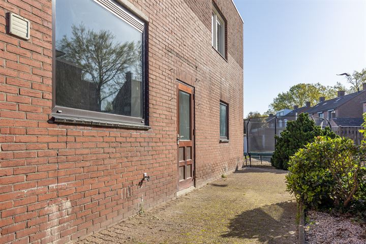 Bekijk foto 28 van Thorbeckestraat 15