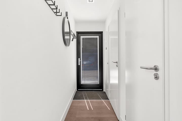 Photo 7 of Vijverlaan 1-S17