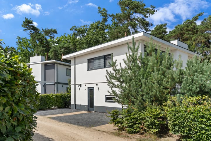 Photo 40 of Vijverlaan 1-S17