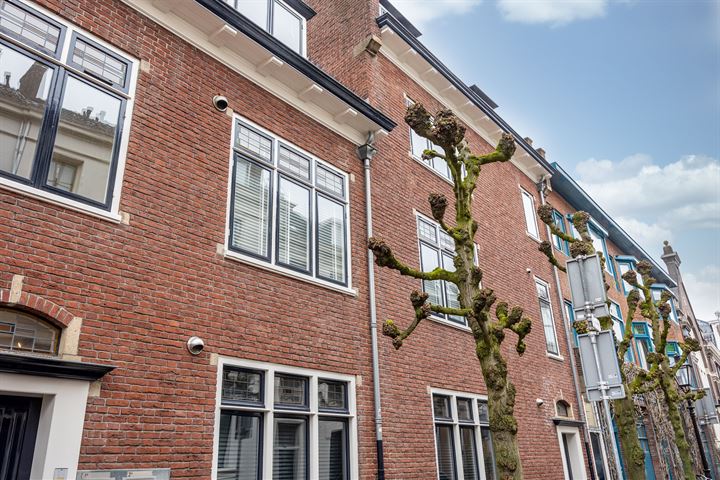 View photo 2 of Zuilenstraat 2-D