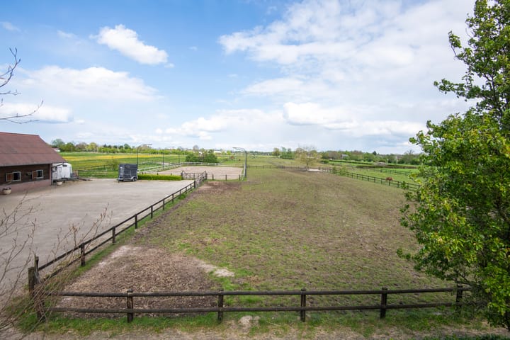 Photo 69 of Achtergaardsestraat 25