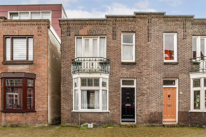 Bekijk foto 1 van Raadhuisstraat 13