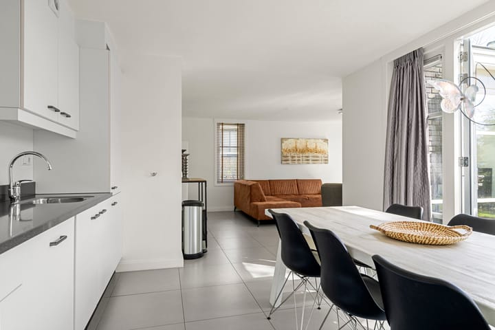 Foto 10 van Vijverlaan 1-S2