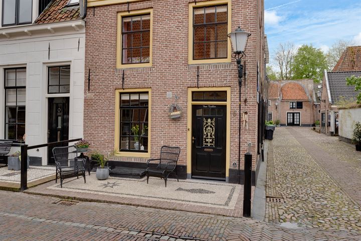 Bekijk foto 2 van Smedestraat 6