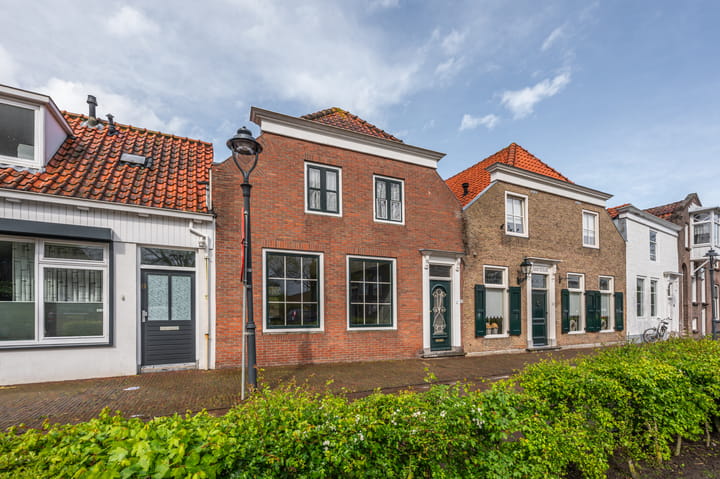 Foto 1 van Oranjeplein 11