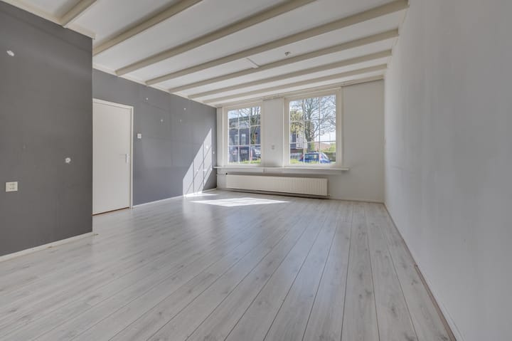 Foto 3 van Oranjeplein 11