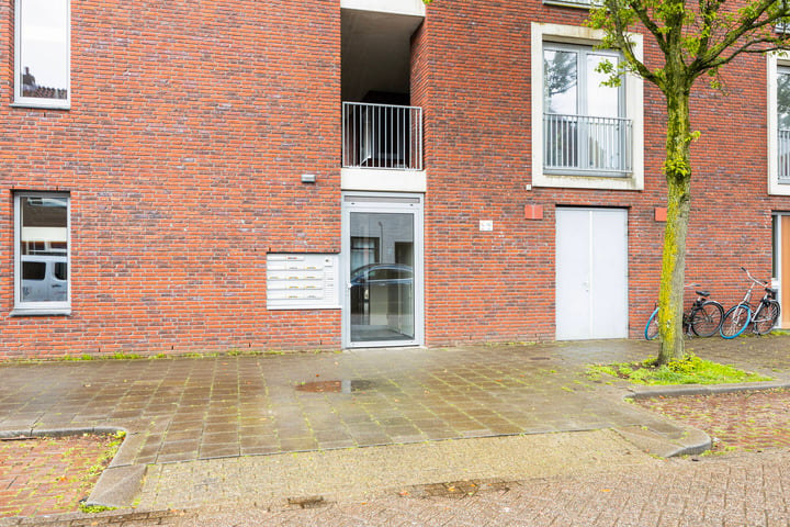 Bekijk foto 29 van Veestraat 133-05