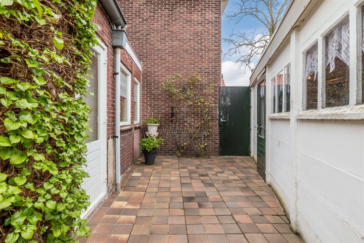 Bekijk foto 48 van Molenstraat 13