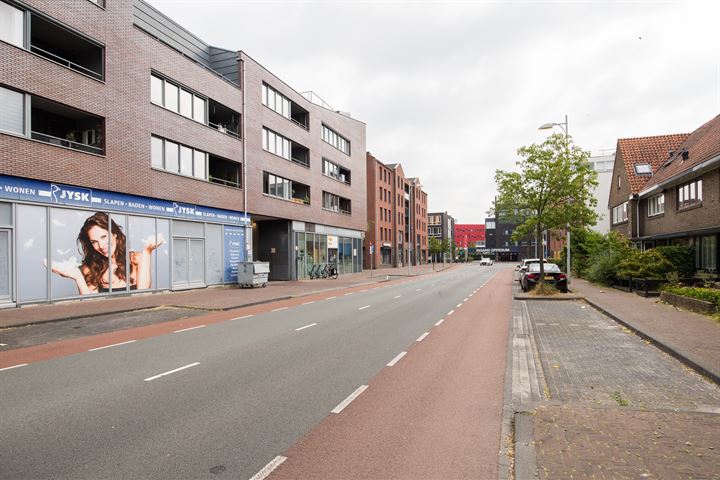 Bekijk foto 90 van Zeeuwsestraat 6