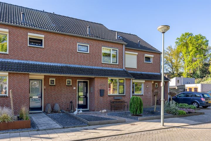 Bekijk foto 37 van Israëlstraat 8