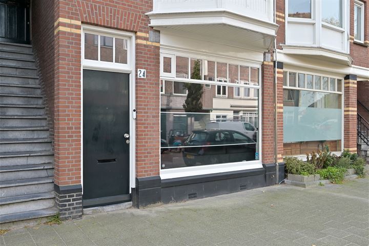 Bekijk foto 36 van De Constant Rebecquestraat 24