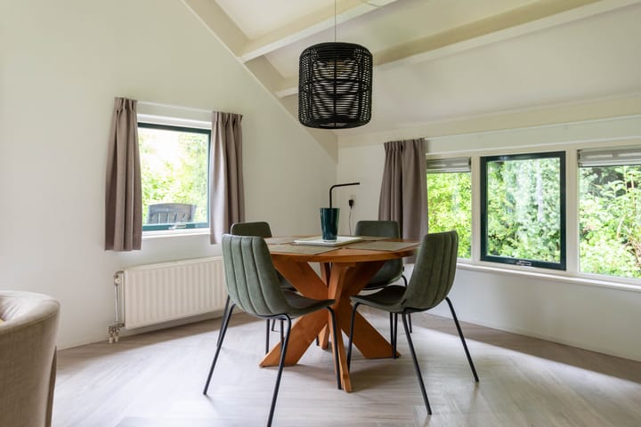 Foto 11 van Krachtighuizerweg 38-238