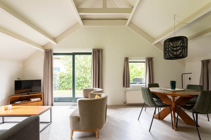 Foto 15 van Krachtighuizerweg 38-238