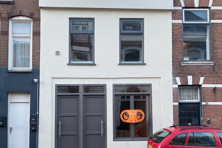 Bekijk foto 1 van Kanaalstraat 27