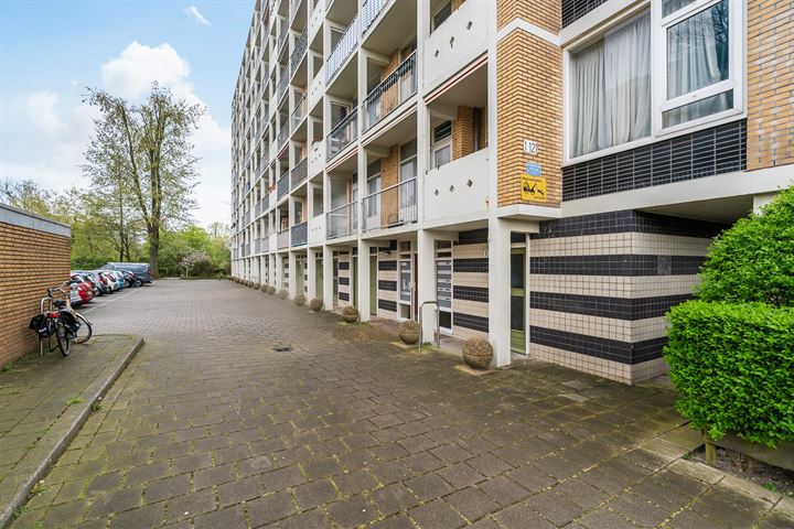 Bekijk foto 33 van Louis Davidsstraat 29