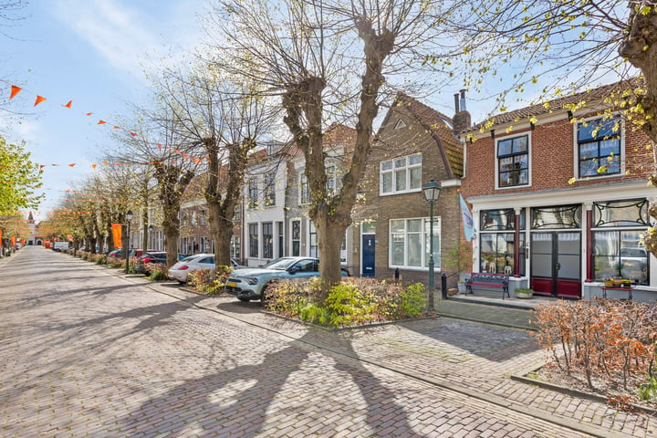 Bekijk foto 38 van Voorstraat 65