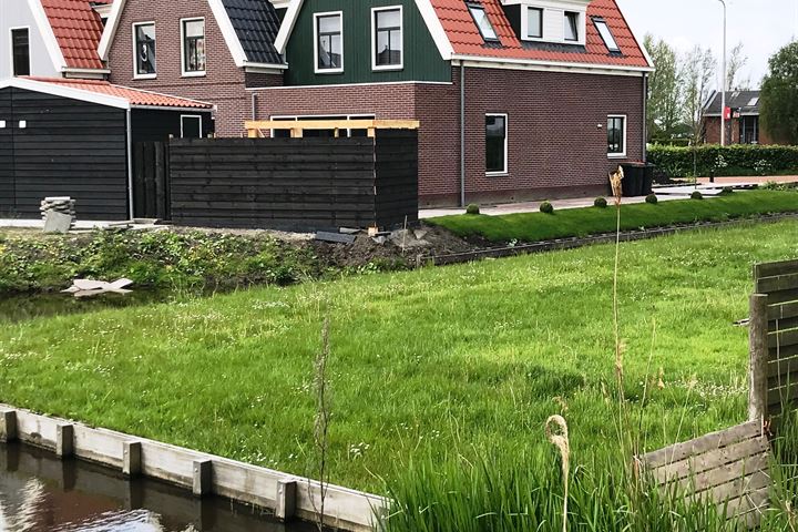 Bekijk foto 3 van Kanaaldijk 85 Kavel A