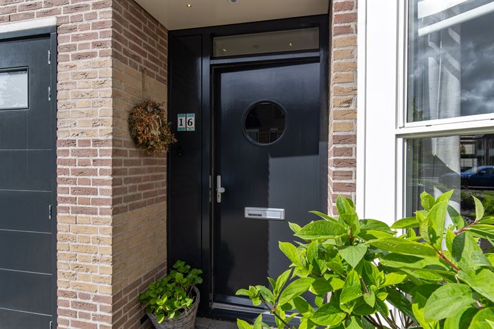 Bekijk foto 8 van F.J. Ebbensstraat 16