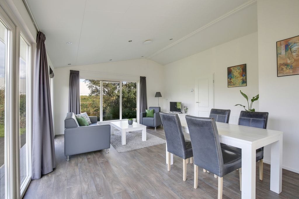 Foto 8 van Zuiderweg 2