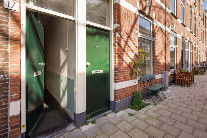 View photo 7 of Van Marumstraat 17